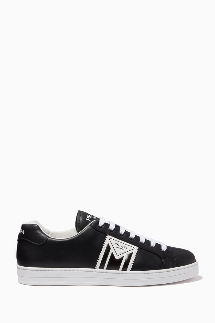 

Avenue Sneakers in Calf Leather, Black