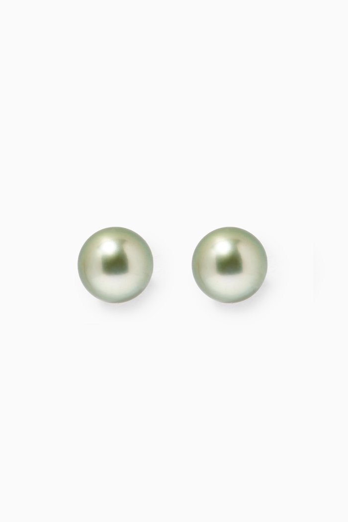 

Akila Pearl Stud Earring in 18kt Yellow Gold