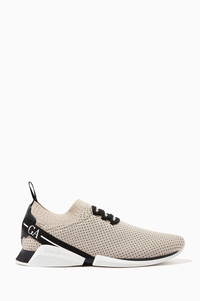 

Logo Polka Dot Sneakers in Canvas, Neutral