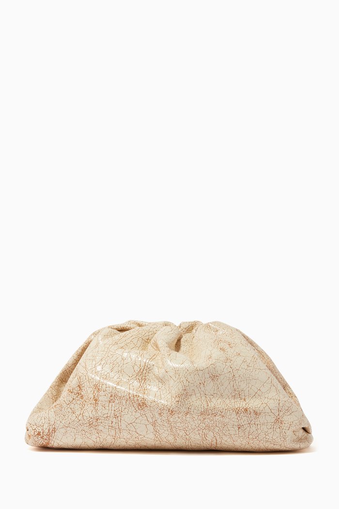 

The Pouch in Crackled Leather, Neutral
