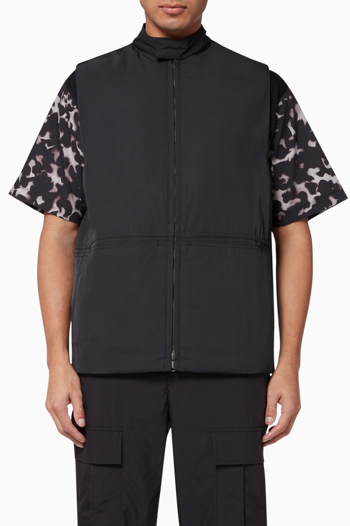 

Abnudi Zipped Gilet, Black