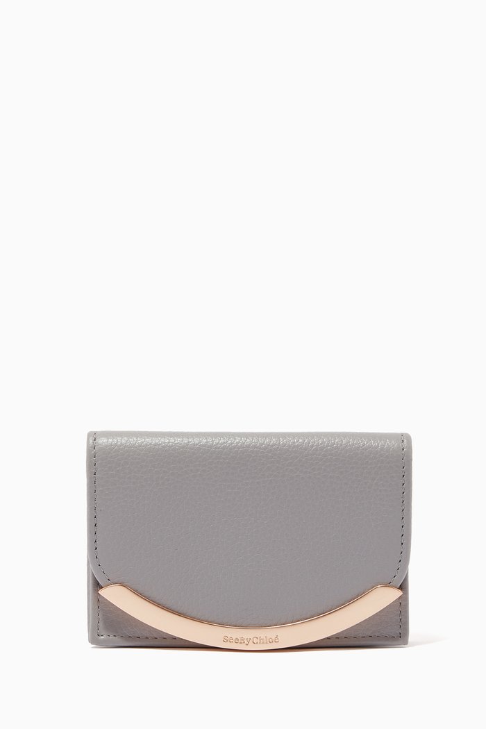 

Lizzie Card Holder in Grained Calfskin, Grey
