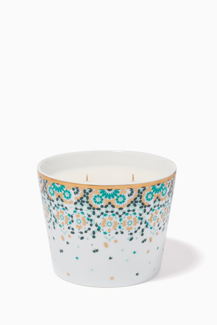 

Mirrors Emerald Scented Candle, 500g, Multicolour