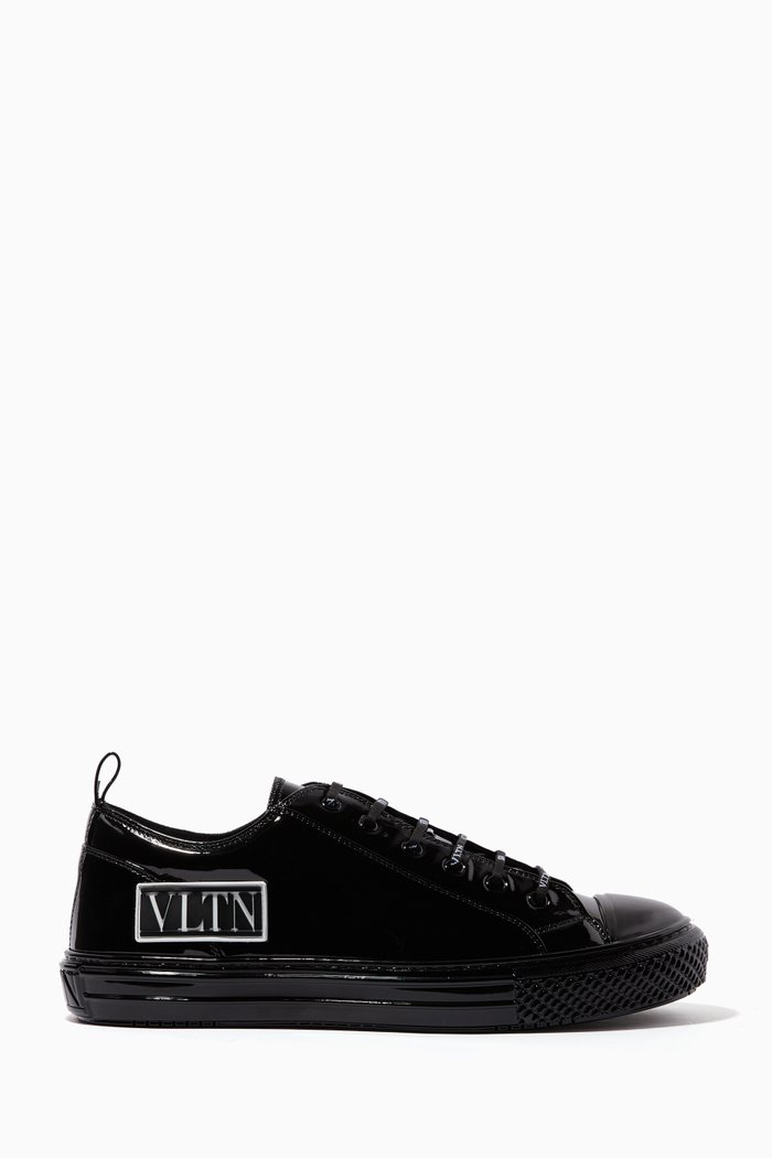 

Valentino Garavani VLTN Giggies Sneakers in Patent Leather, Black