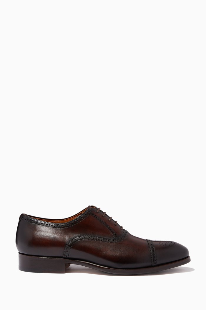 Brogue Derby Shoes in Leather, Brown