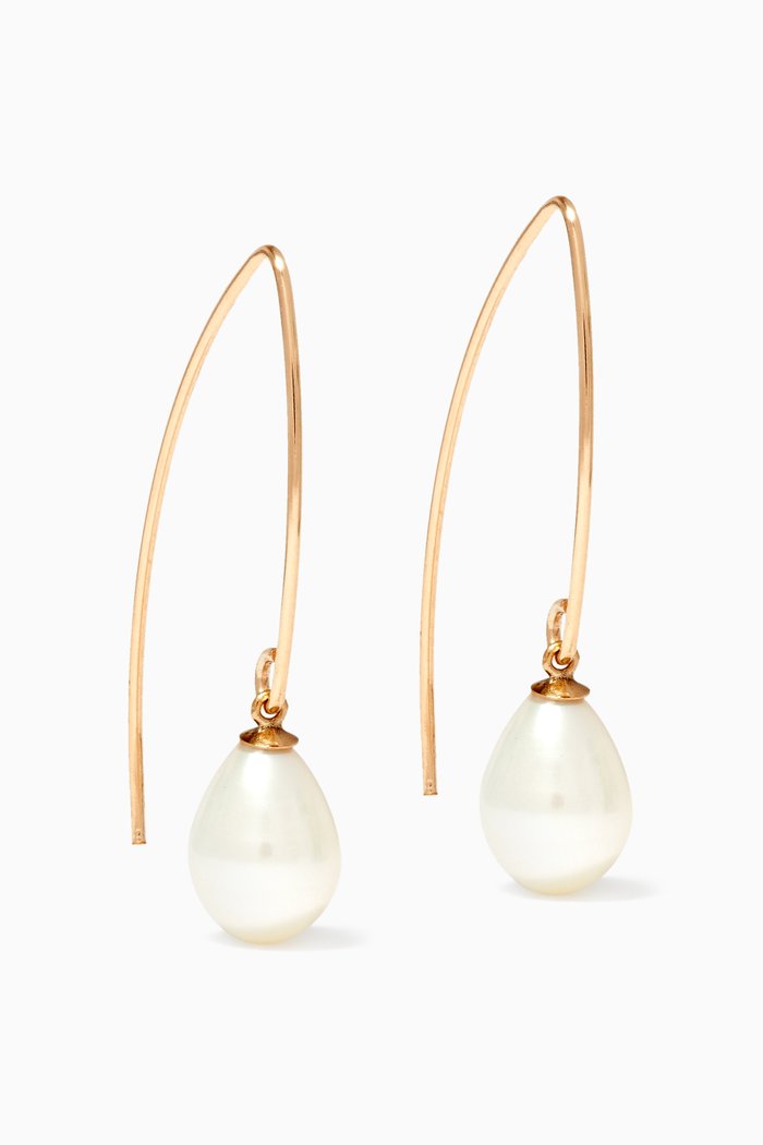 

Elliptical Pearl Hook Earrings in 14kt Gold Filled Metal, Yellow