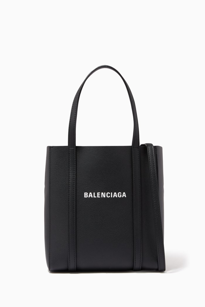 

Everyday XXS Tote Bag in Smooth Calfskin, Black