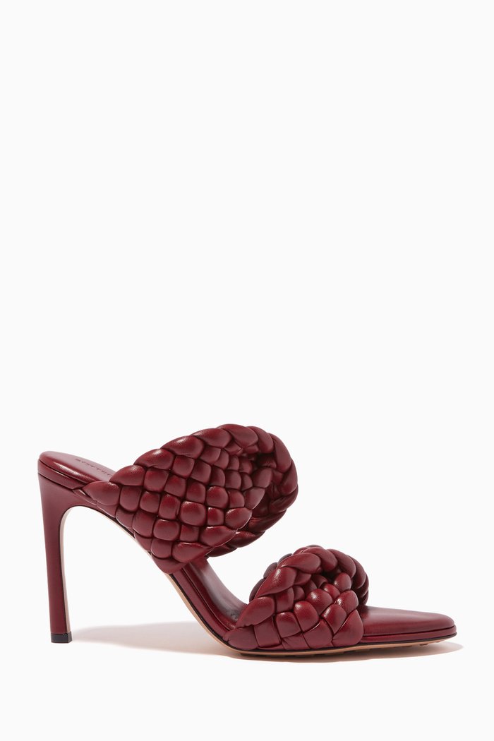 

The Curve Mule Sandals in Nappa, Burgundy
