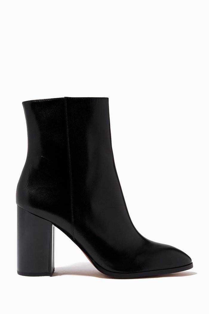 

Brielle Booties in Leather, Black