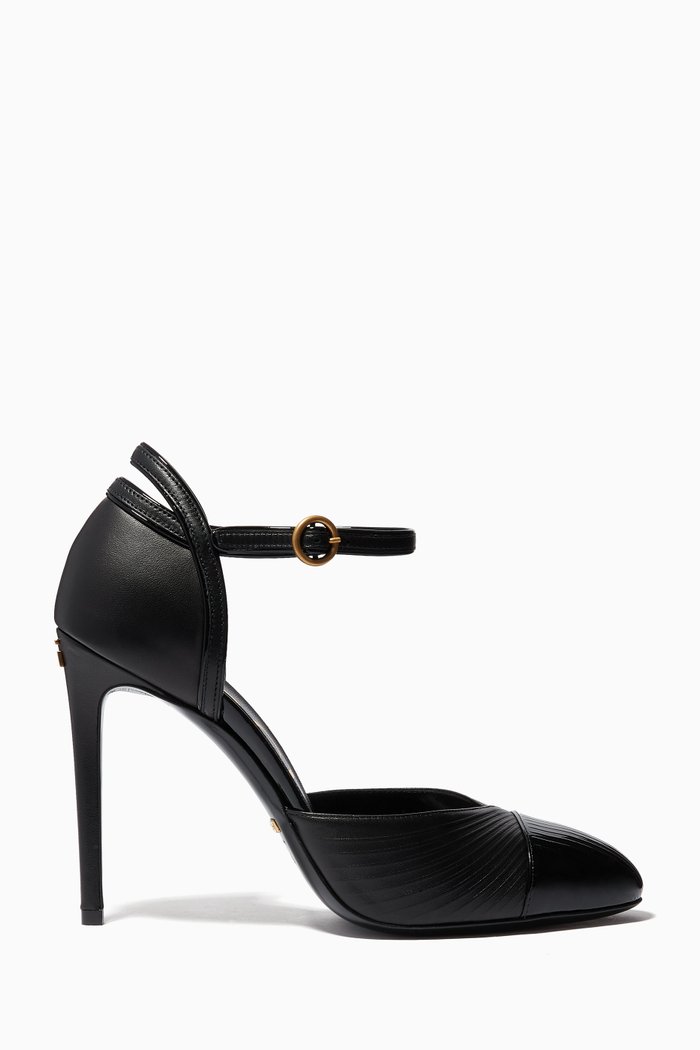 

Betsy 105 Pumps in Leather, Black