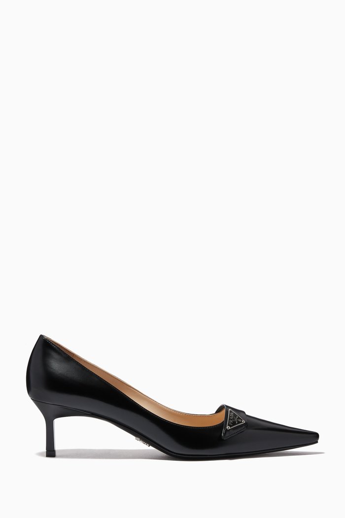 

Triangle Logo 55 Pumps in Brushed Leather, Black