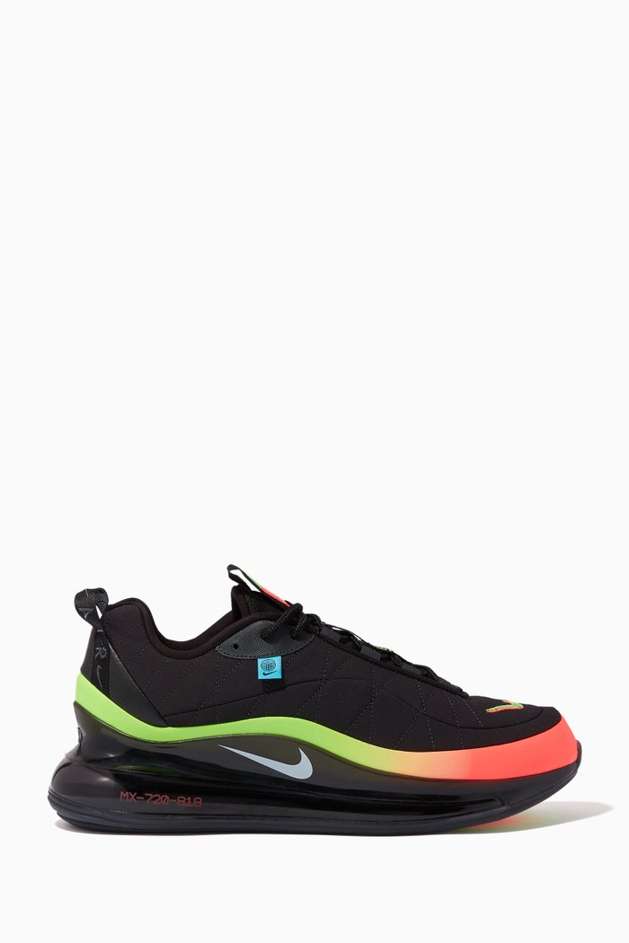 

MX-720-818 Worldwide Sneakers, Black