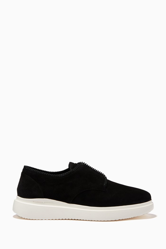 Gaston Slip-Ons in Suede, Black