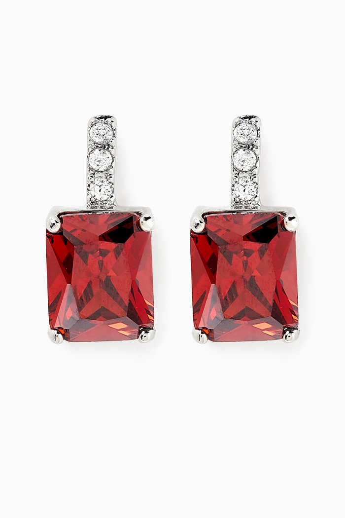 

Emerald Shaped Drop Earrings in Rhodium-plated brass, Red