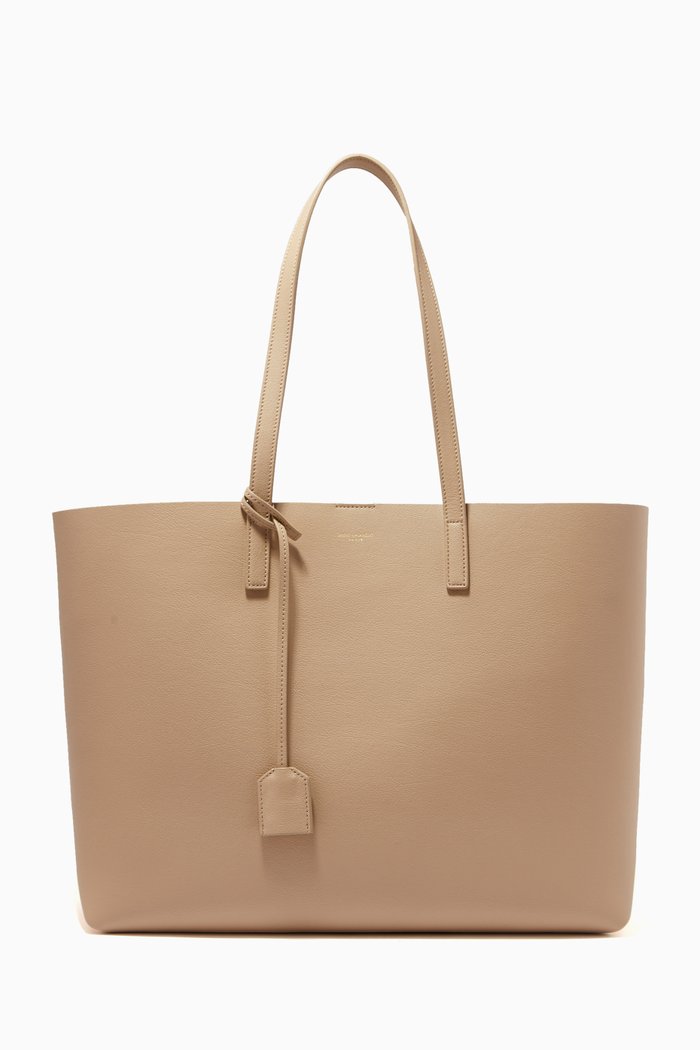 

Medium E/W Shopping Bag in Supple Leather, Neutral