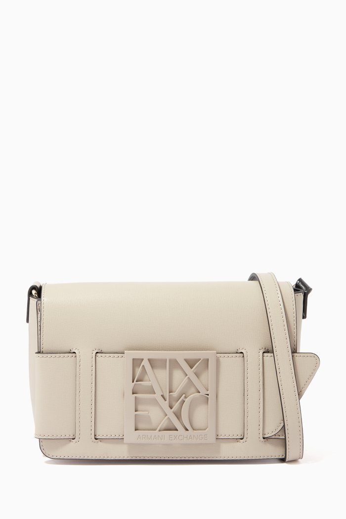 

Logo Plaque Shoulder Bag in Faux Leather, Grey