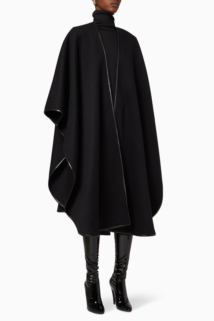 

Oversized Cape in Flannel Wool Cashmere, Black