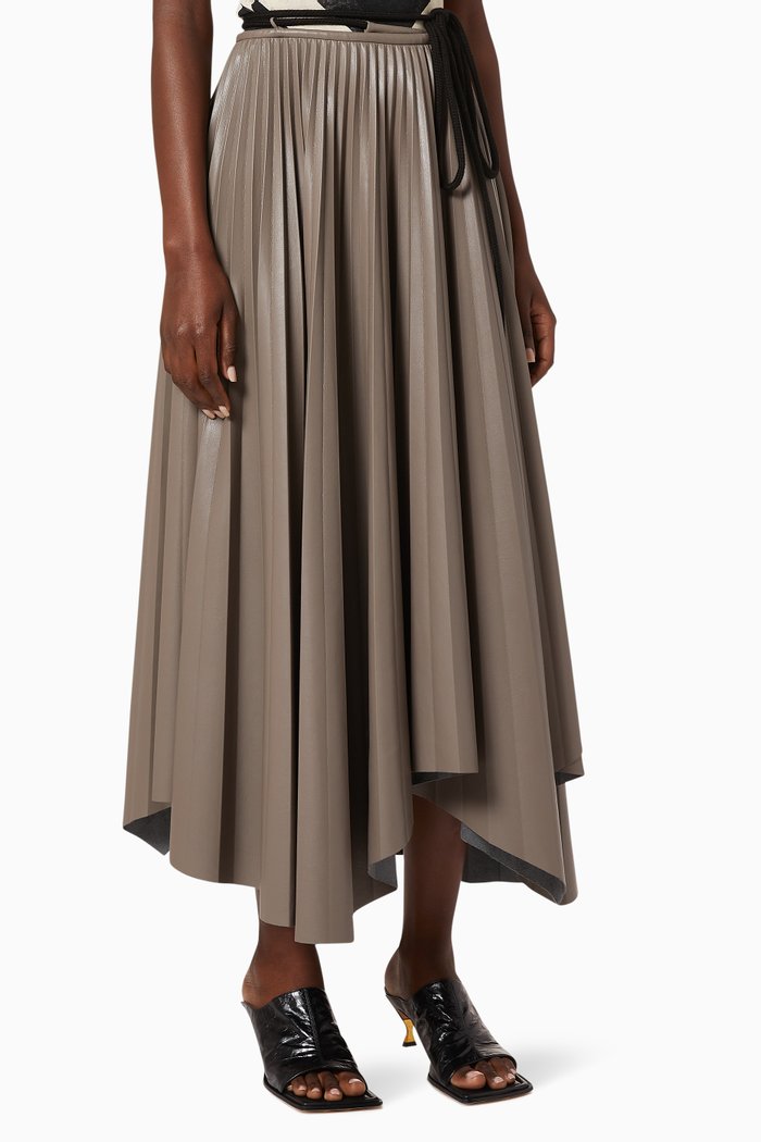 

Beeja Pleated Vegan Leather Skirt, Grey