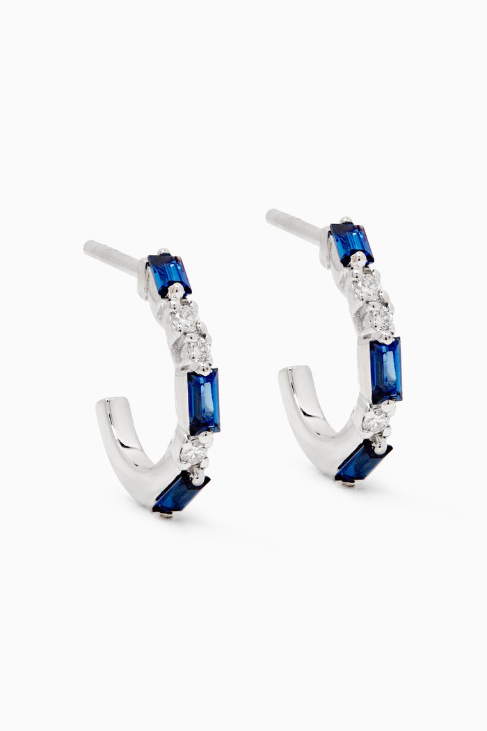 

Fireworks Blue Sapphire Small Hoop Earrings in 18kt White Gold, Silver