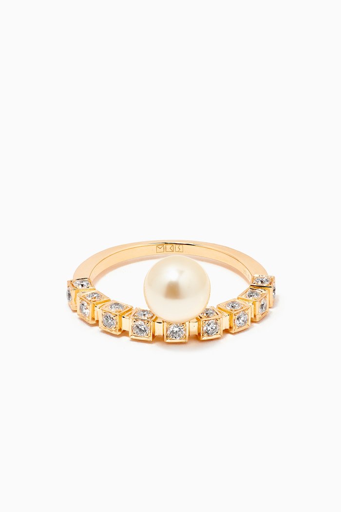 

Marawah Cube Pearl & Diamond Ring in 18kt Yellow Gold