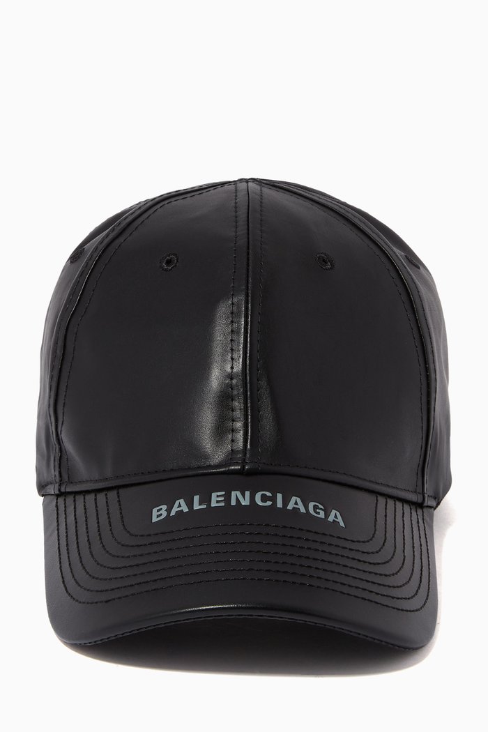 

Balenciaga Cap in Leather, Black