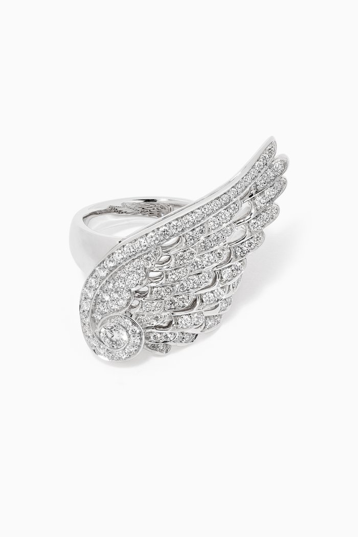 

Wings Embrace Large Ring in 18kt White Gold