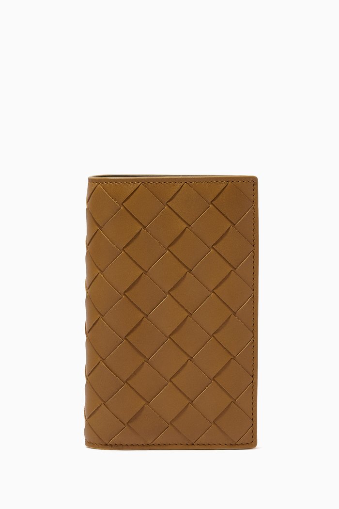

Passport Holder in Intrecciato Calfskin, Black