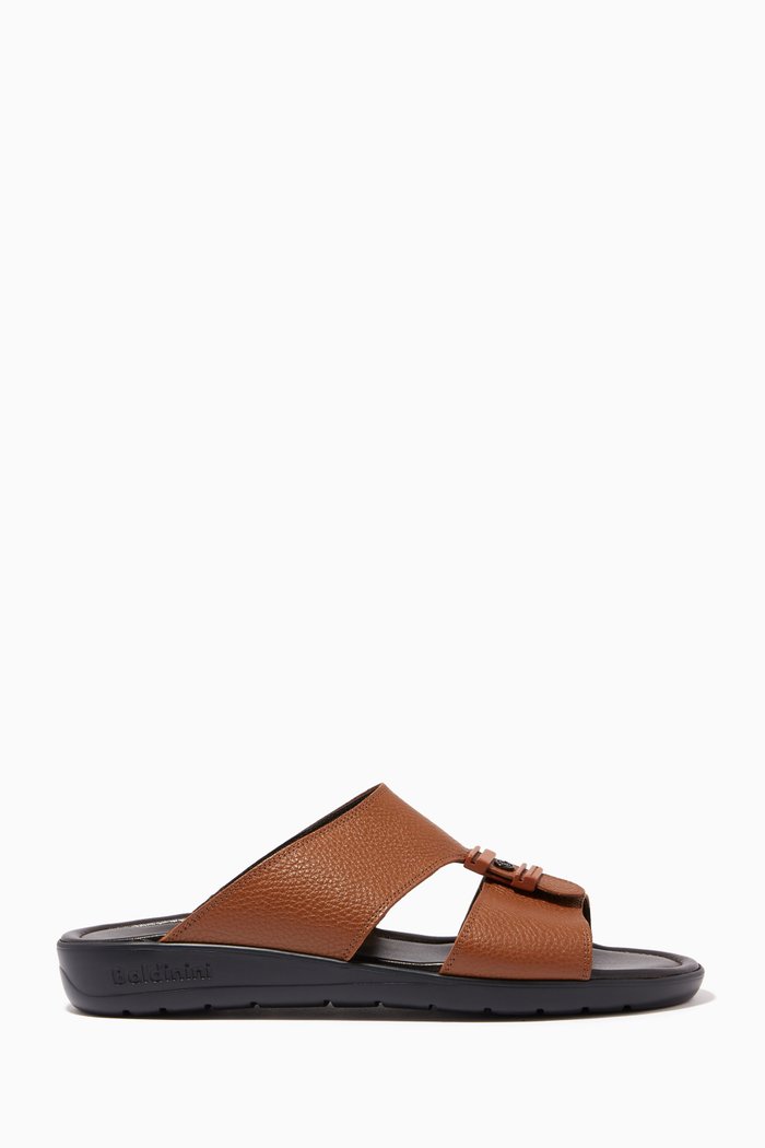 

Arabic Sandals in Grained Leather, Brown