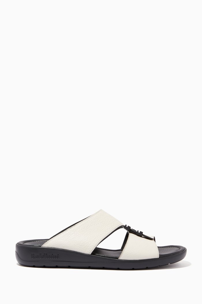 

Arabic Sandals in Grained Leather, White