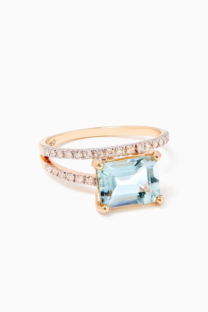 Point of Focus Blue Topaz Ring in 14kt Yellow Gold