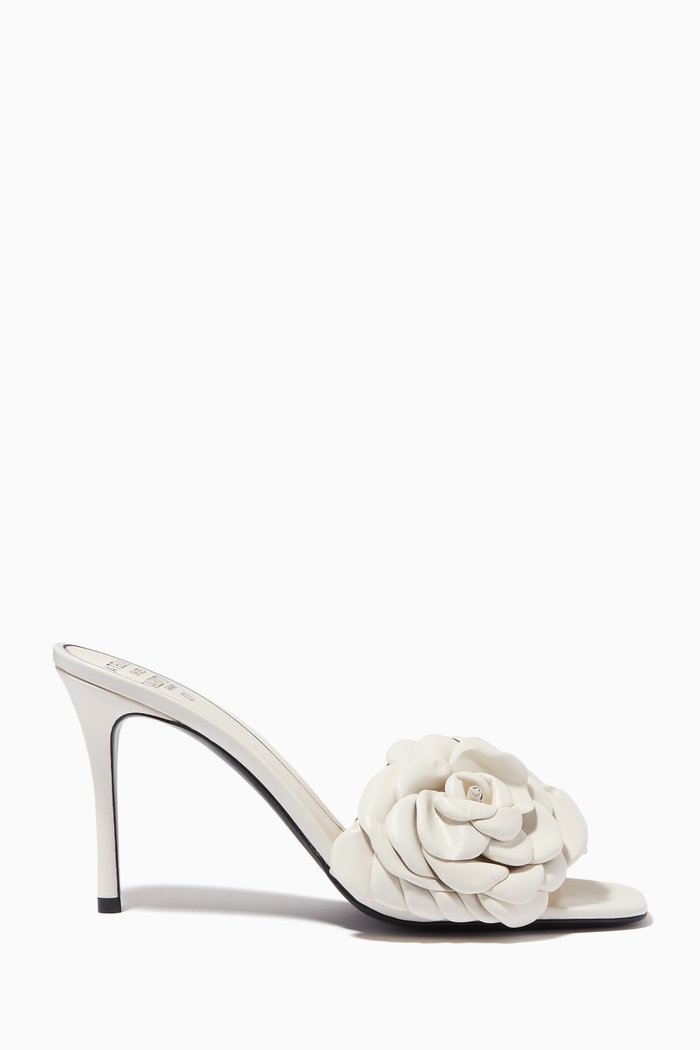 

Valentino Garavani 03 Rose Edition Atelier Mules in Nappa, White