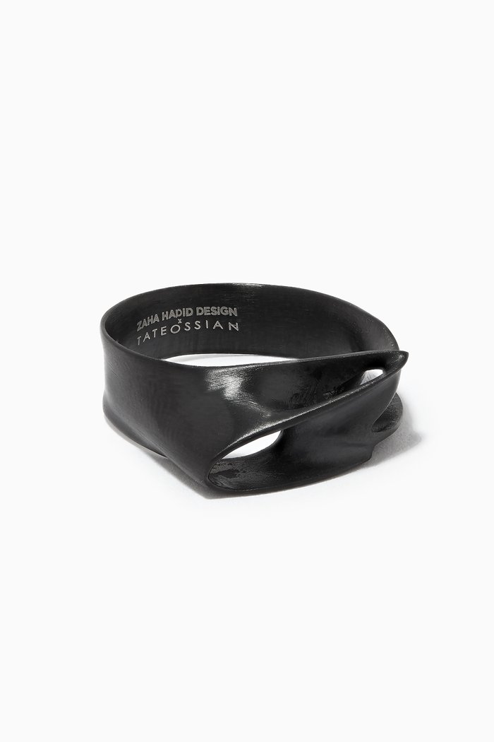 

x Zaha Hadid Design Twisted Ring in Stainless Steel, Black