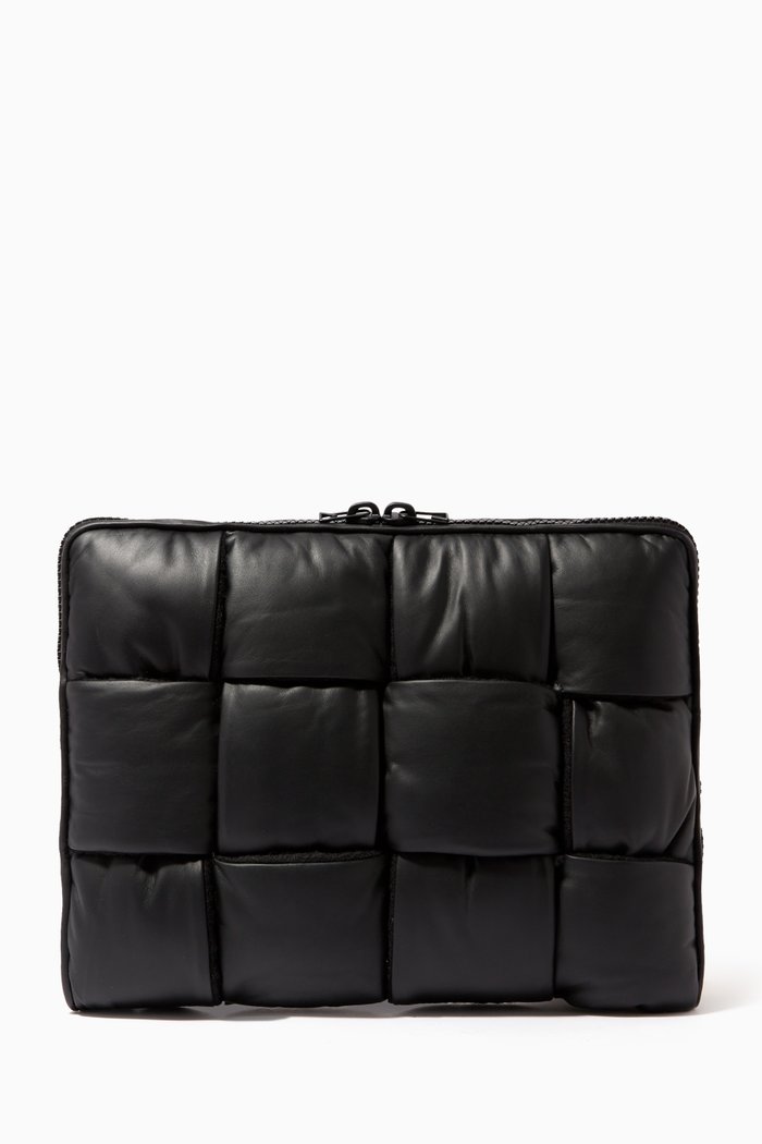 

Document Case in Padded Intrecciato Hidrology Calfskin, Black