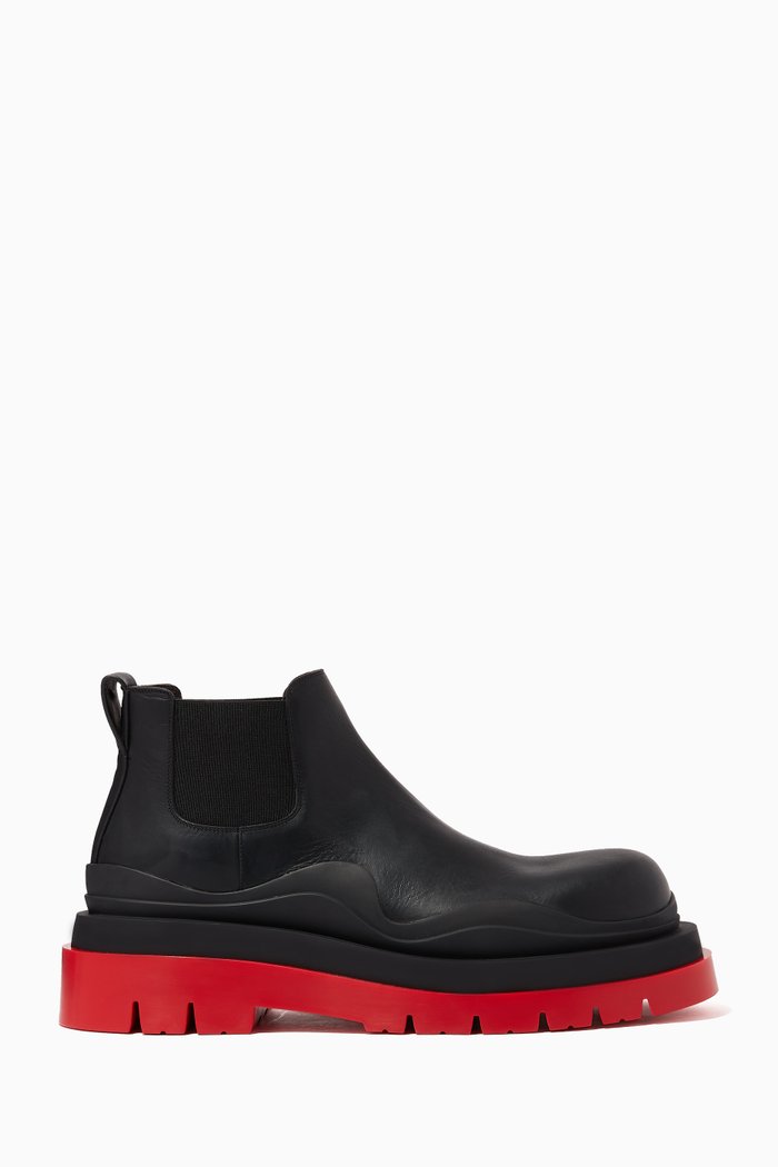 

BV Tire Boots in Calfskin, Black