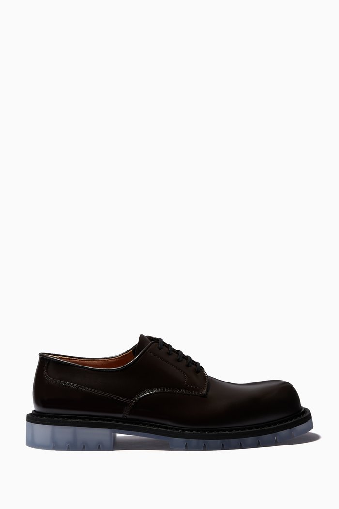 

Lace-ups in Brushed Calfskin, Brown