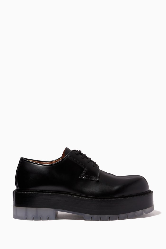 

The Stilt Lace-ups in Brushed Calfskin, Black