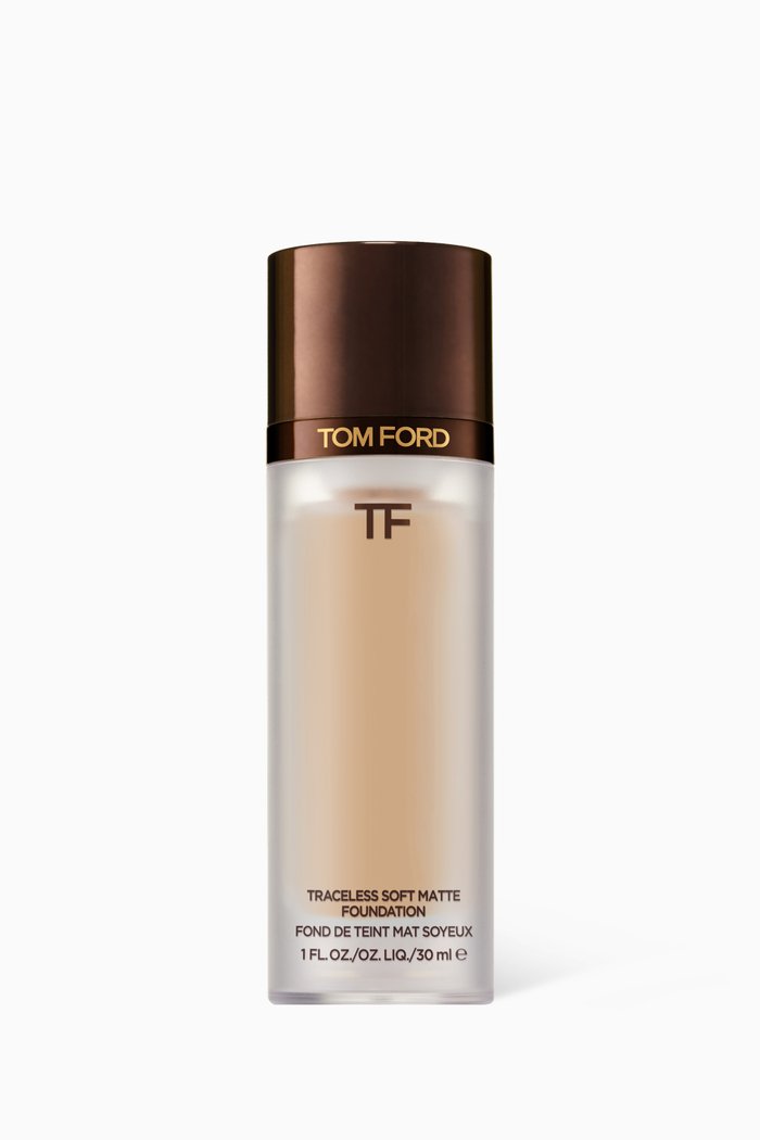 

Traceless Soft Matte Foundation 3.7 Champagne, 30ml, Colourless
