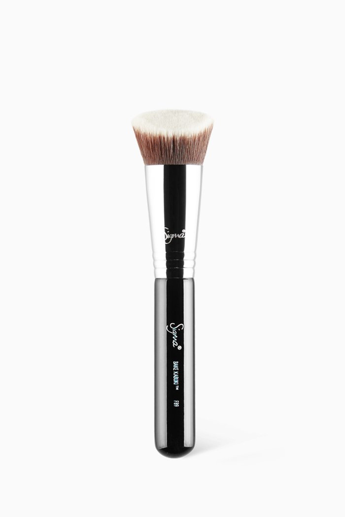 

F89 Bake Kabuki™ Brush, Colourless
