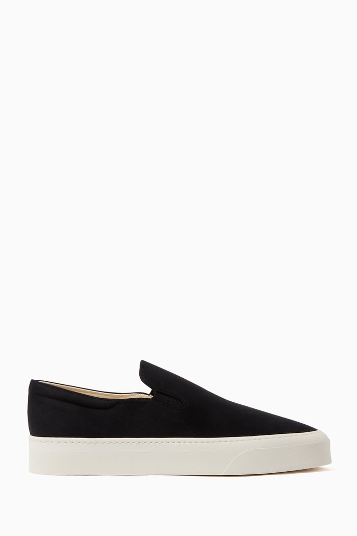 

Mary H Sneakers in Canvas, Black
