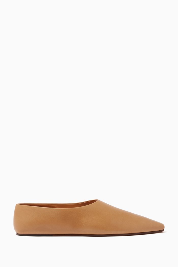 

Square Toe Flats in Leather, Neutral