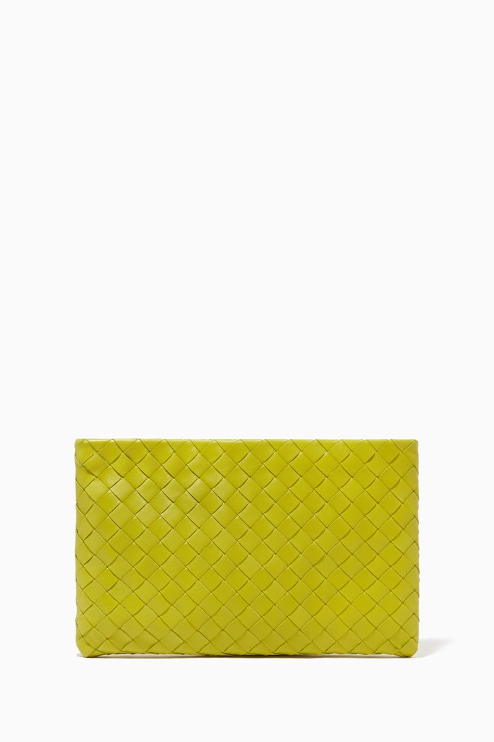 

Pouch in Kiwi Intrecciato Nappa, Green