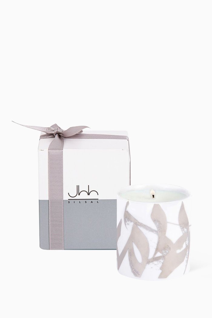 

Legacy Rose Oud Candle, 150g, White