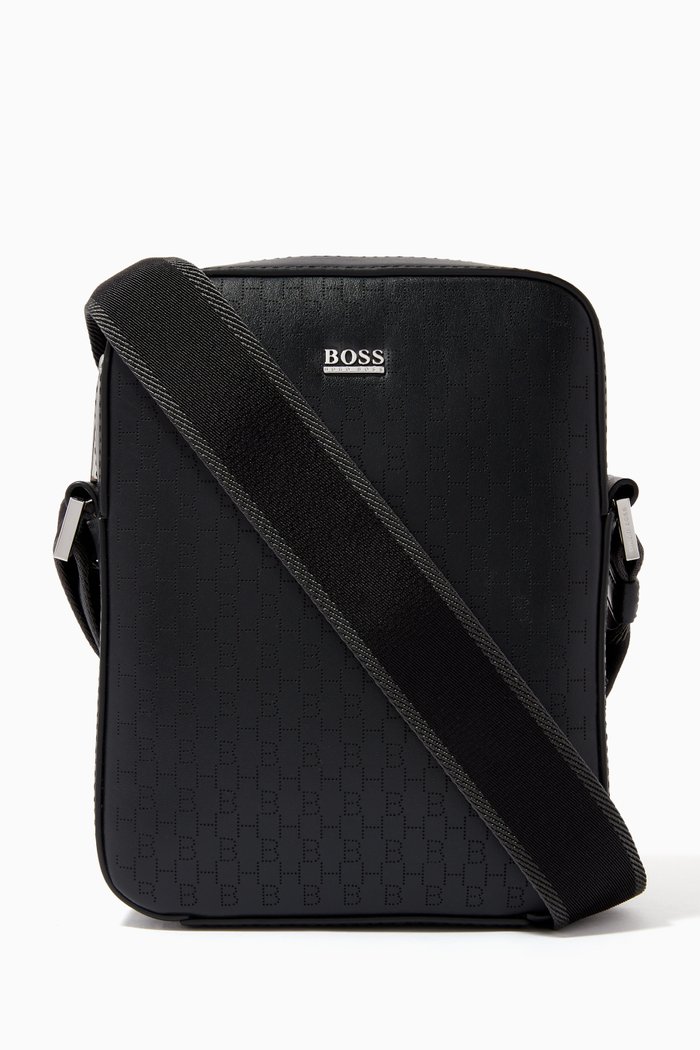

Crosstown Reporter Bag in Leather, Black