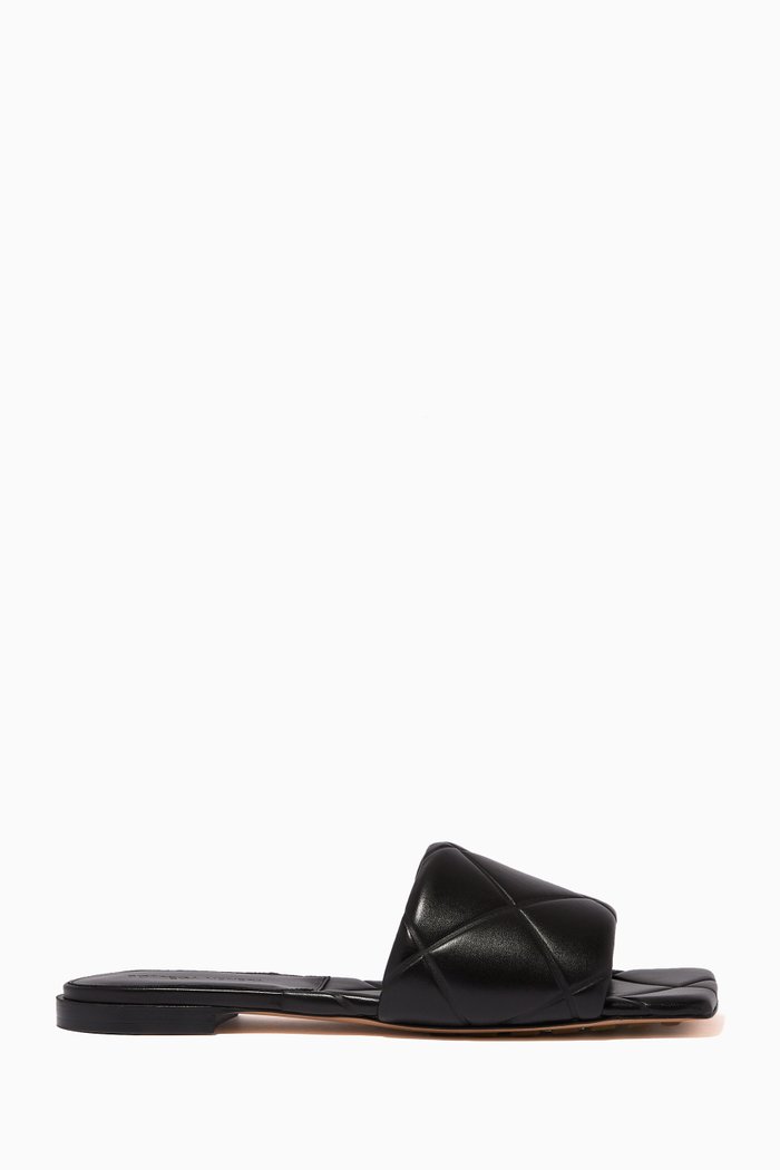 

Flat Sandals in Quilted Embossed Nappa, Black