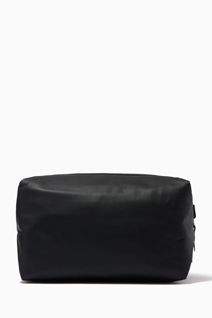 

Toiletry Pouch in Hidrology Calfskin, Black