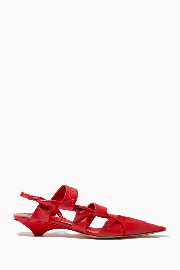 

The Point Slingback Pumps in Shiny Nappa, Red