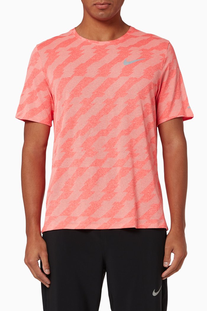 

Nike Dri-FIT Miler Future Fast T-Shirt, Pink