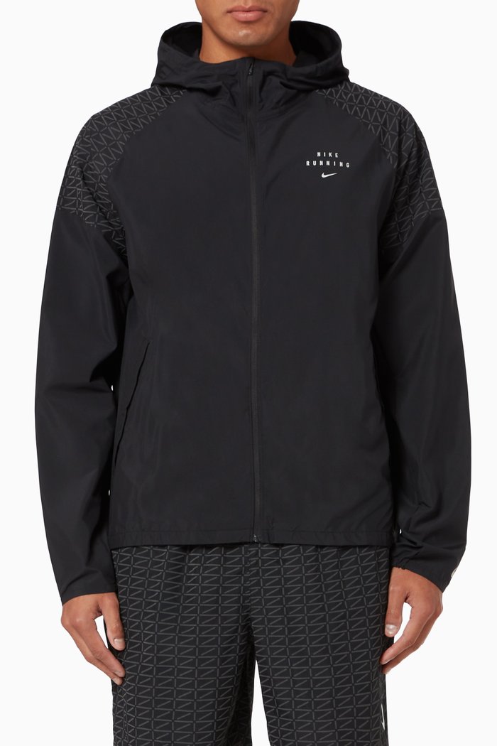 

Nike Essential Run Division Flash Jacket, Black