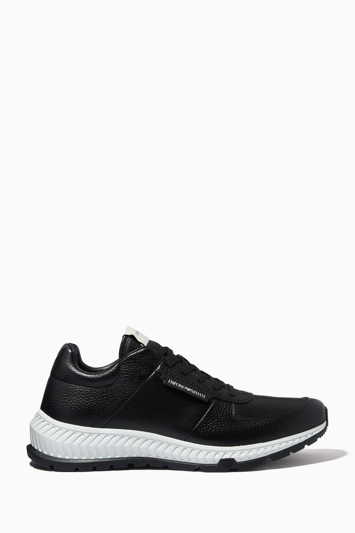 

EA Essential Sneakers in Tumbled Leather, Black