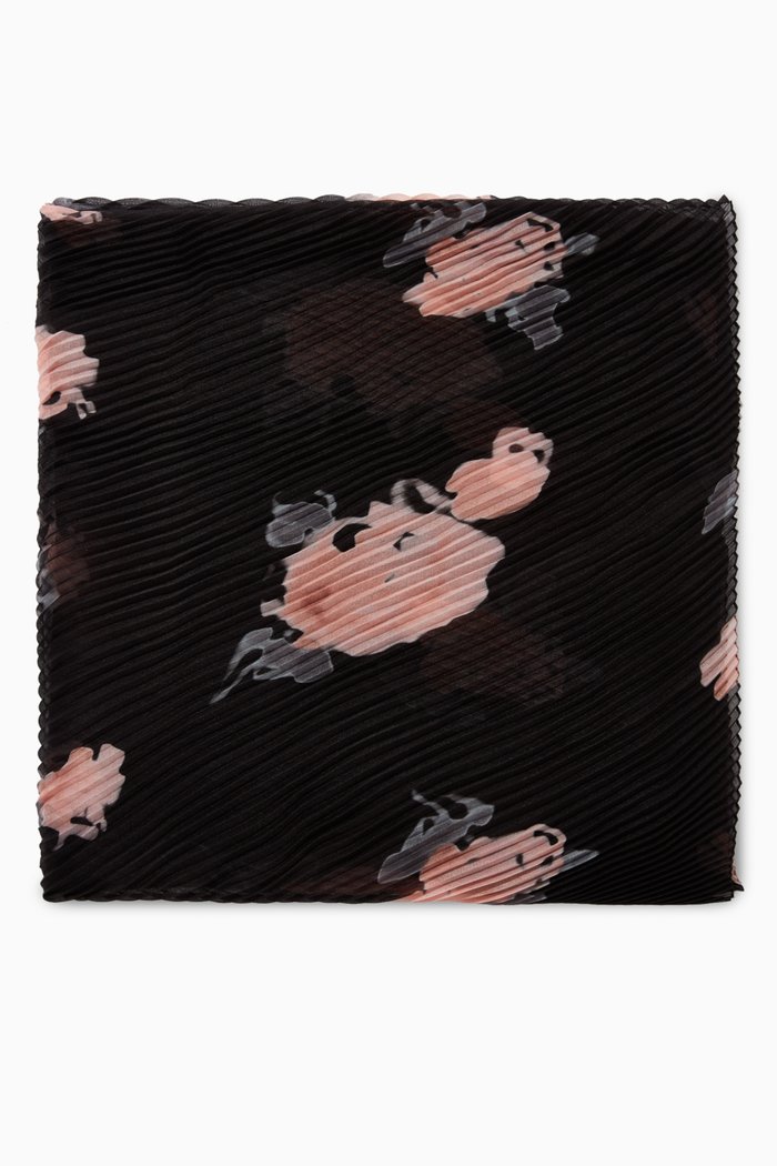 

Floral Pleated Scarf in Chiffon, Black
